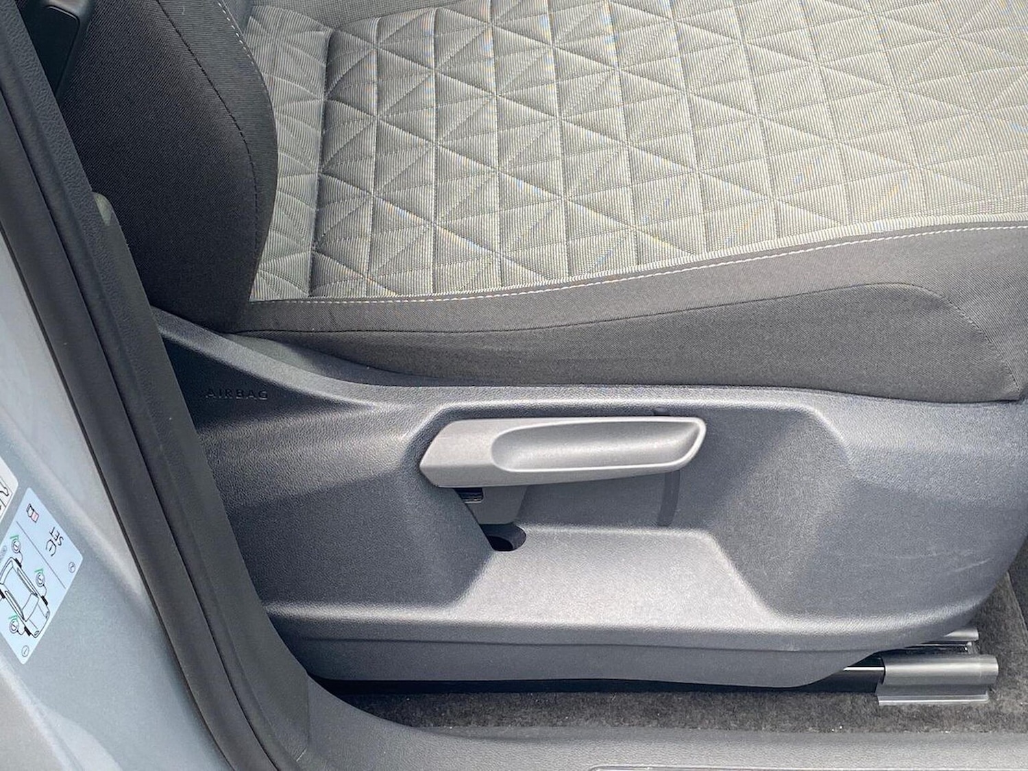 Used Volkswagen Tiguan 2022 for sale - 76497305: Photo 29