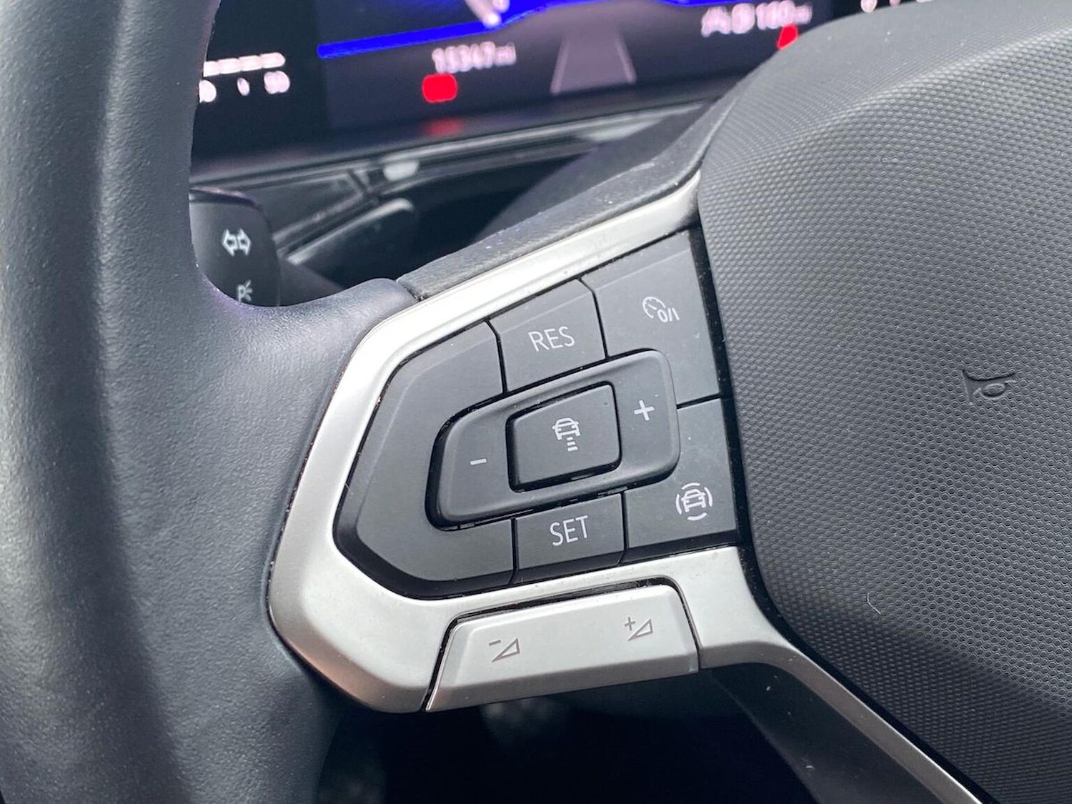 Used Volkswagen T-Cross 2022 for sale - 76497299: Photo 25