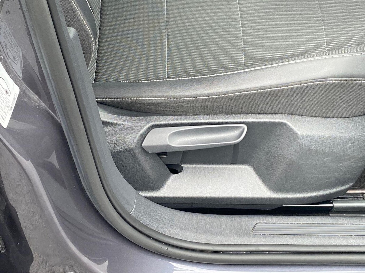 Used Volkswagen T-Cross 2022 for sale - 76497299: Photo 28