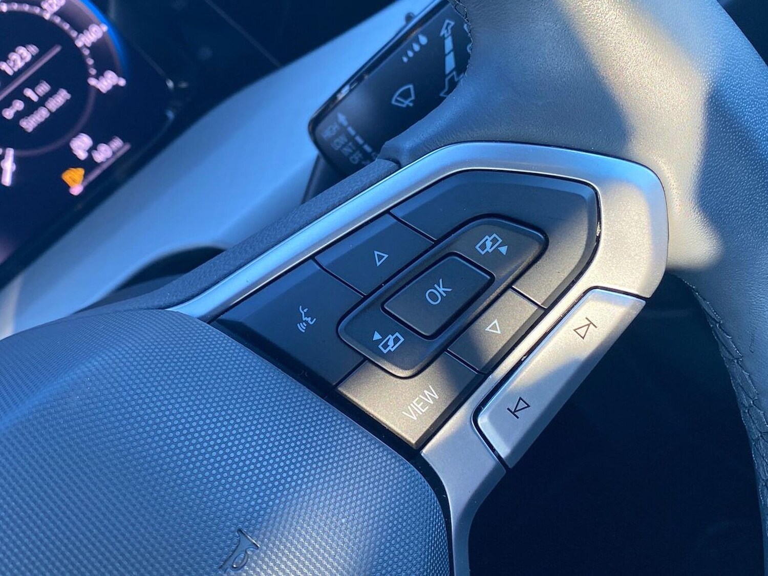 Used Volkswagen Golf 2025 for sale - 77487348: Photo 25