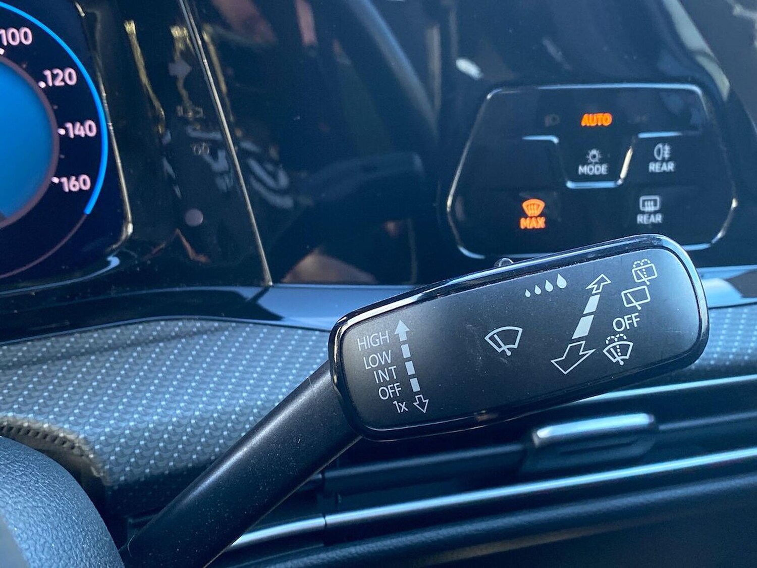 Used Volkswagen Golf 2022 for sale - 76383335: Photo 27