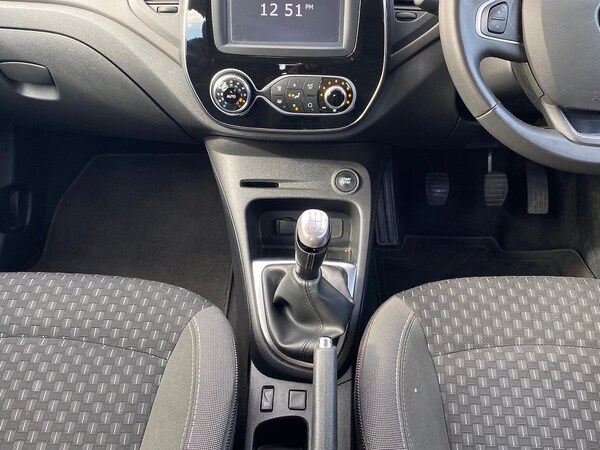 Used Renault Captur 2018 for sale - 76157299: Photo 13