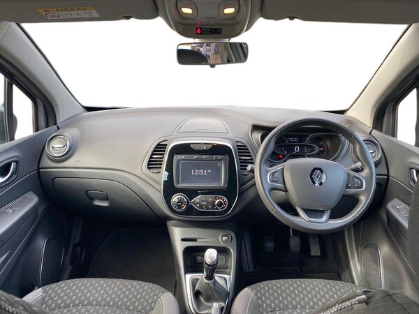 Used Renault Captur 2018 for sale - 76157299: Photo 8