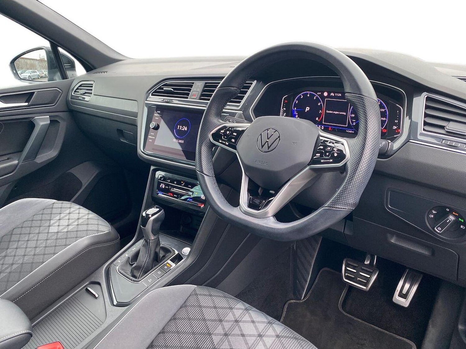 Used Volkswagen Tiguan 2023 for sale - 76986993: Photo 15