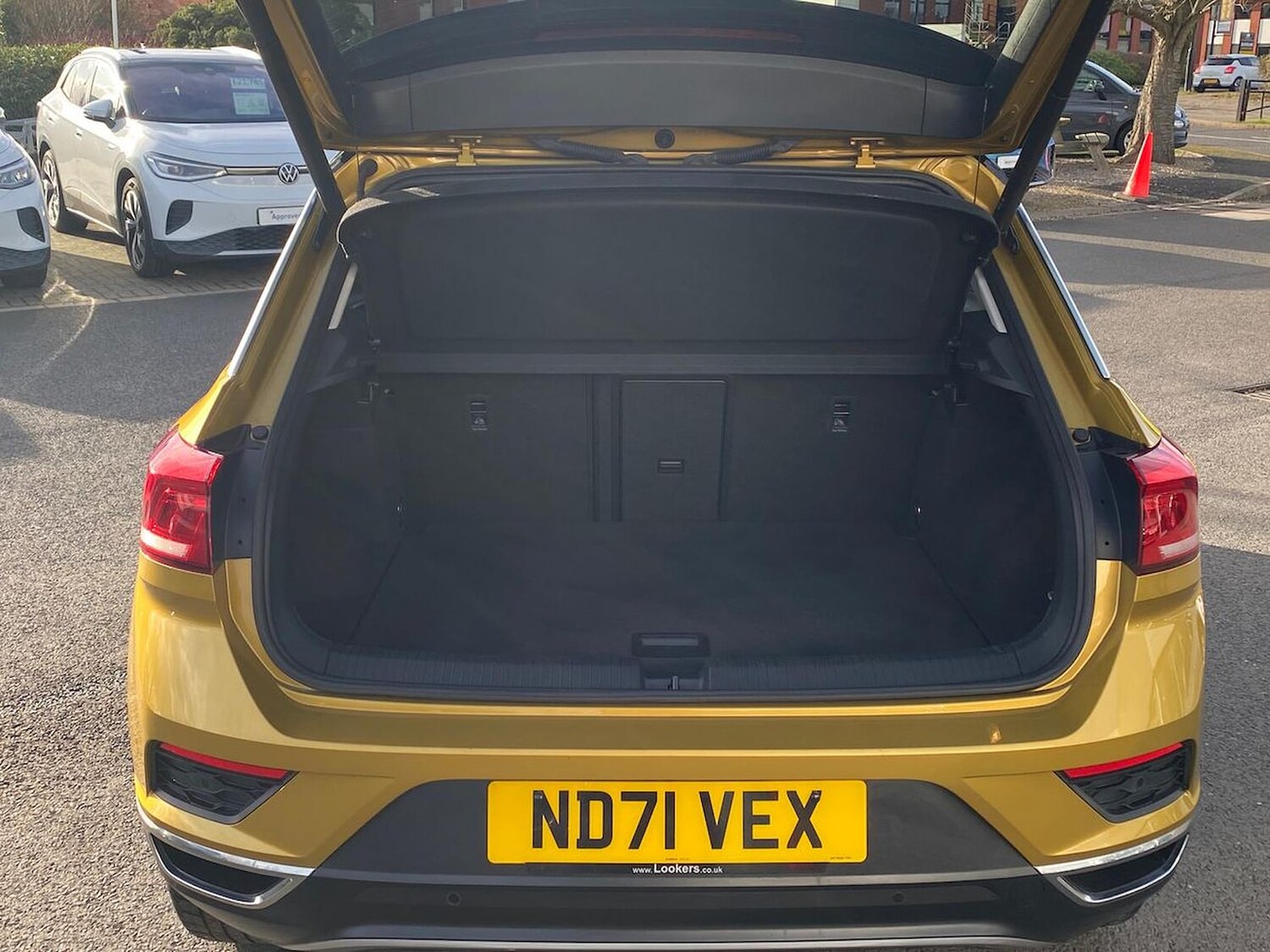 Used Volkswagen T-Roc 2021 for sale - 78194709: Photo 17