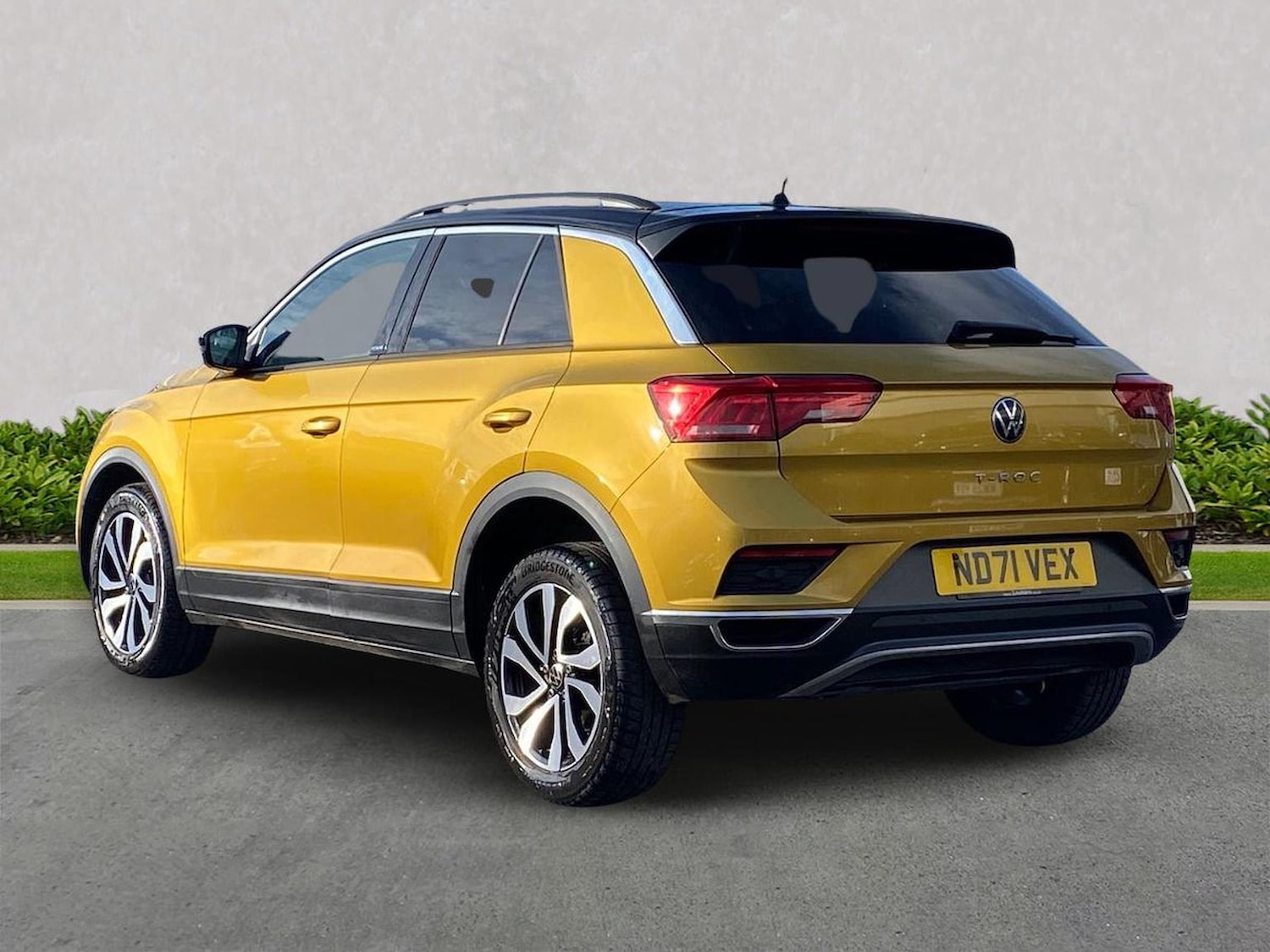 Used Volkswagen T-Roc 2021 for sale - 78194709: Photo 2