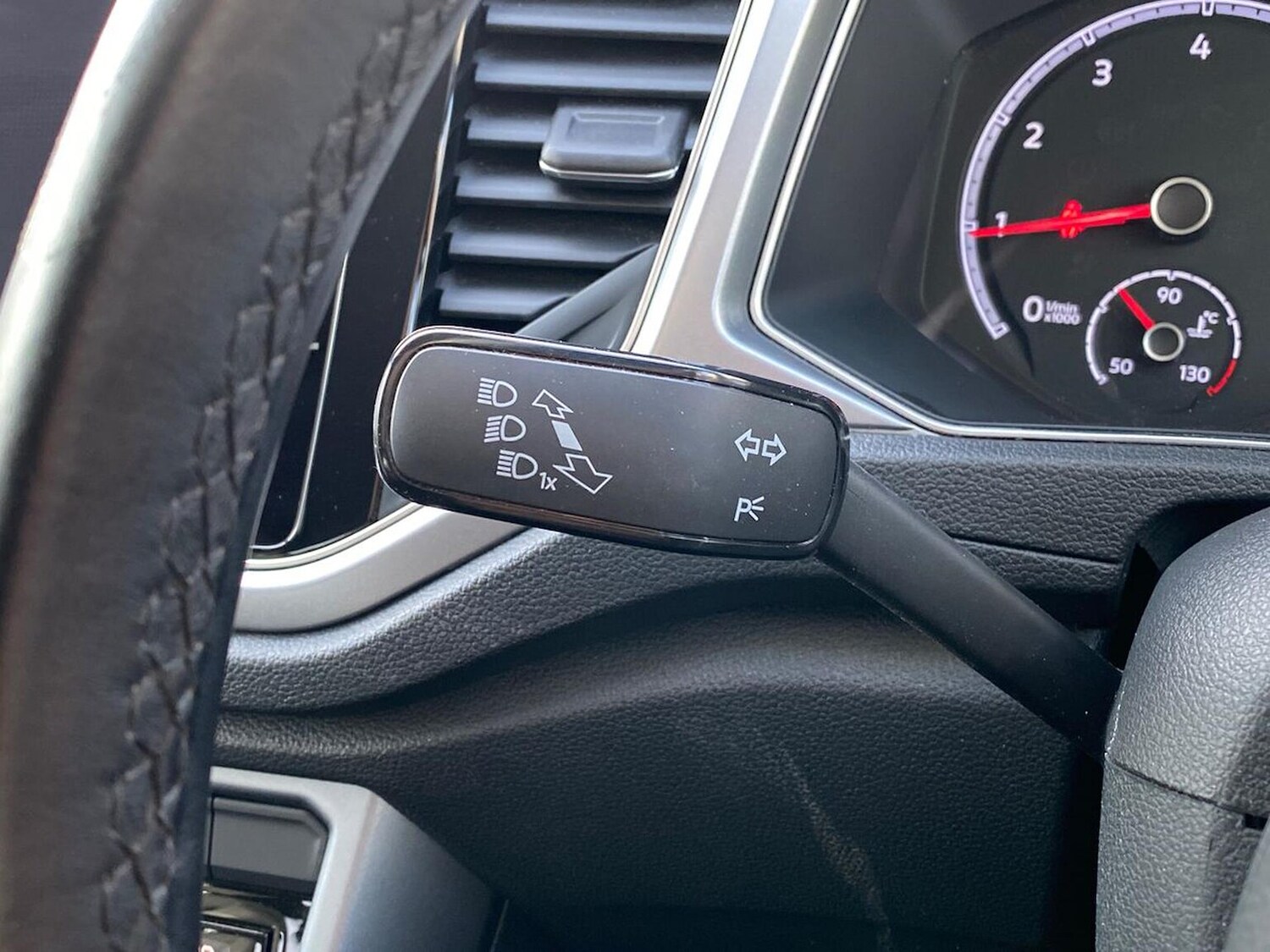 Used Volkswagen T-Roc 2021 for sale - 78194709: Photo 28