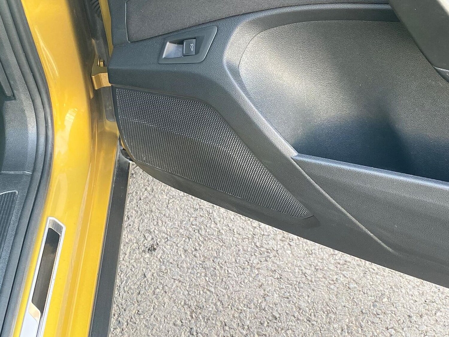 Used Volkswagen T-Roc 2021 for sale - 78194709: Photo 30