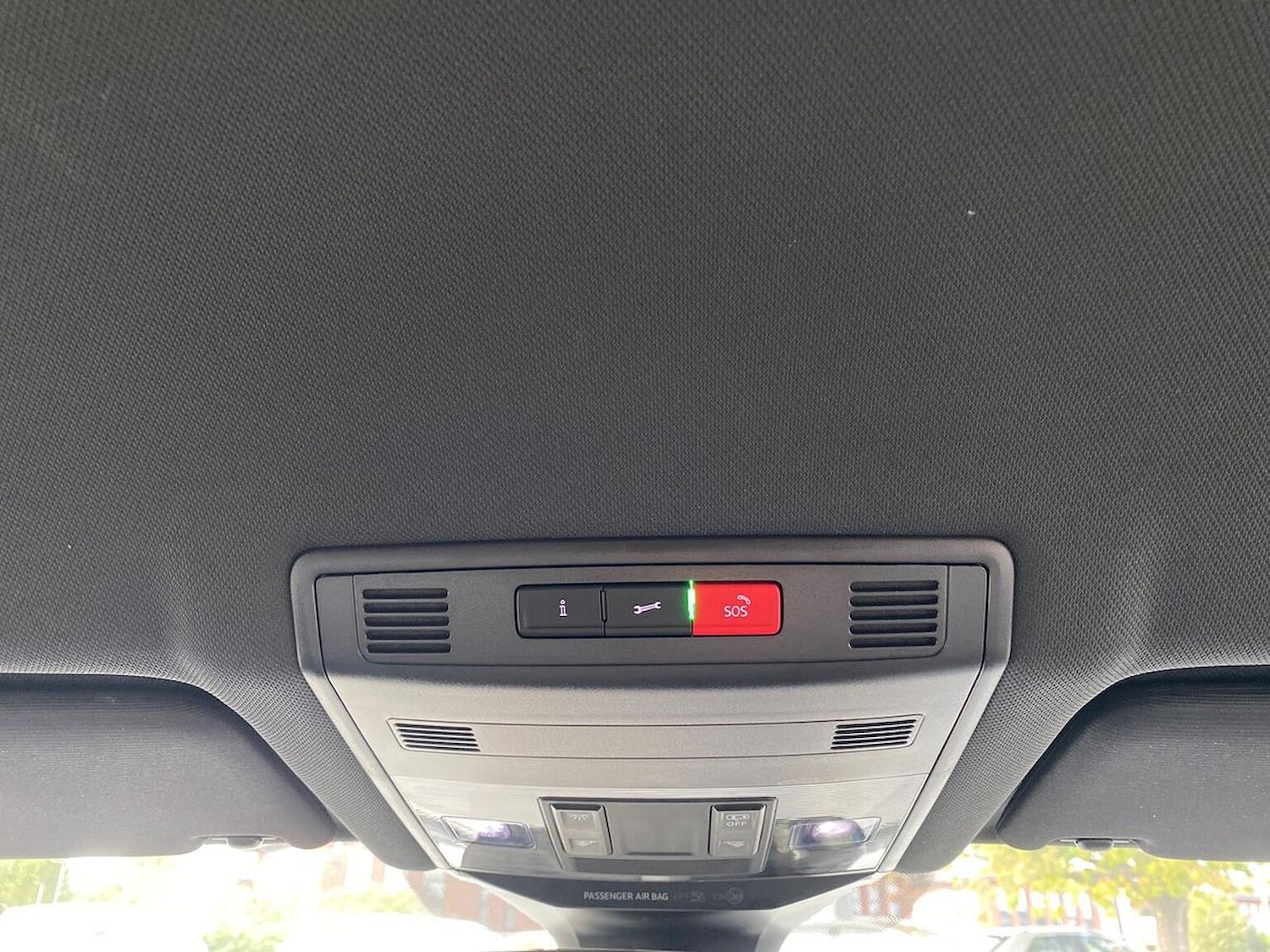 Used Volkswagen T-Roc 2023 for sale - 76194479: Photo 14