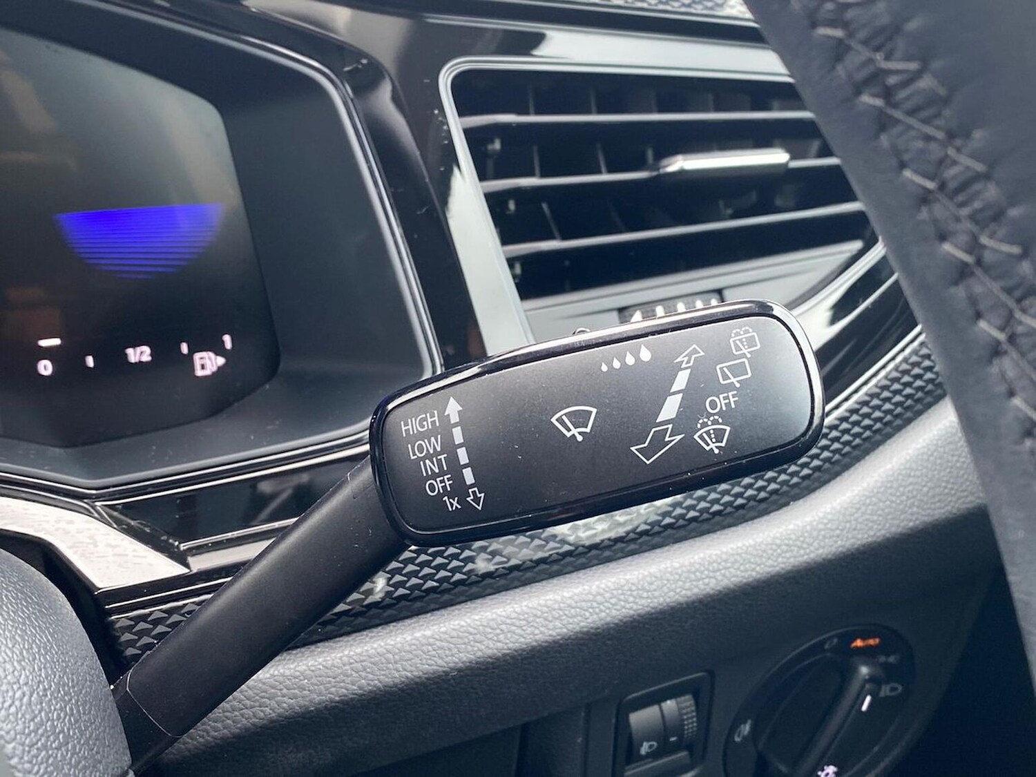 Used Volkswagen Polo 2024 for sale - 78195137: Photo 26