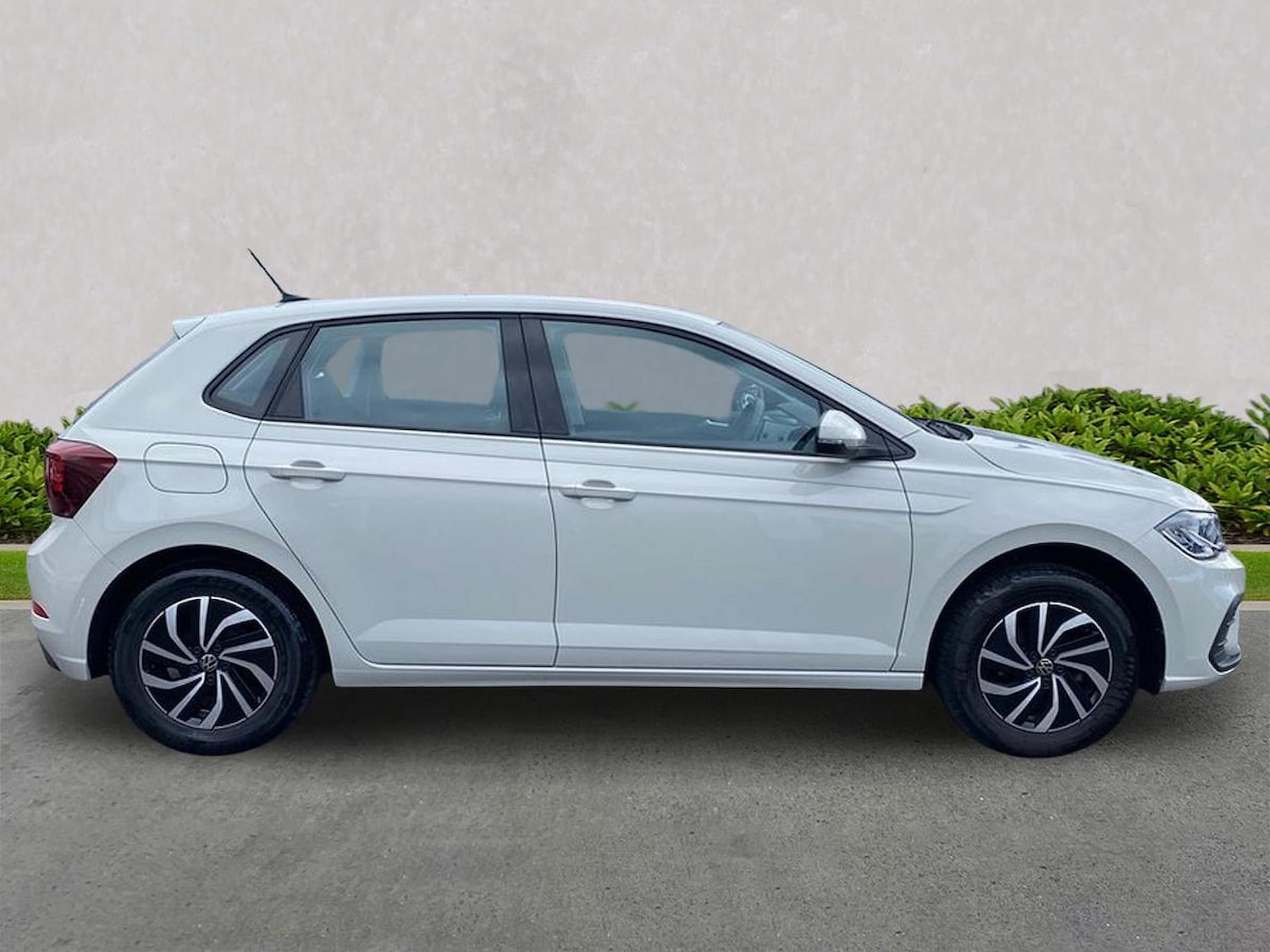 Used Volkswagen Polo 2024 for sale - 78195137: Photo 3