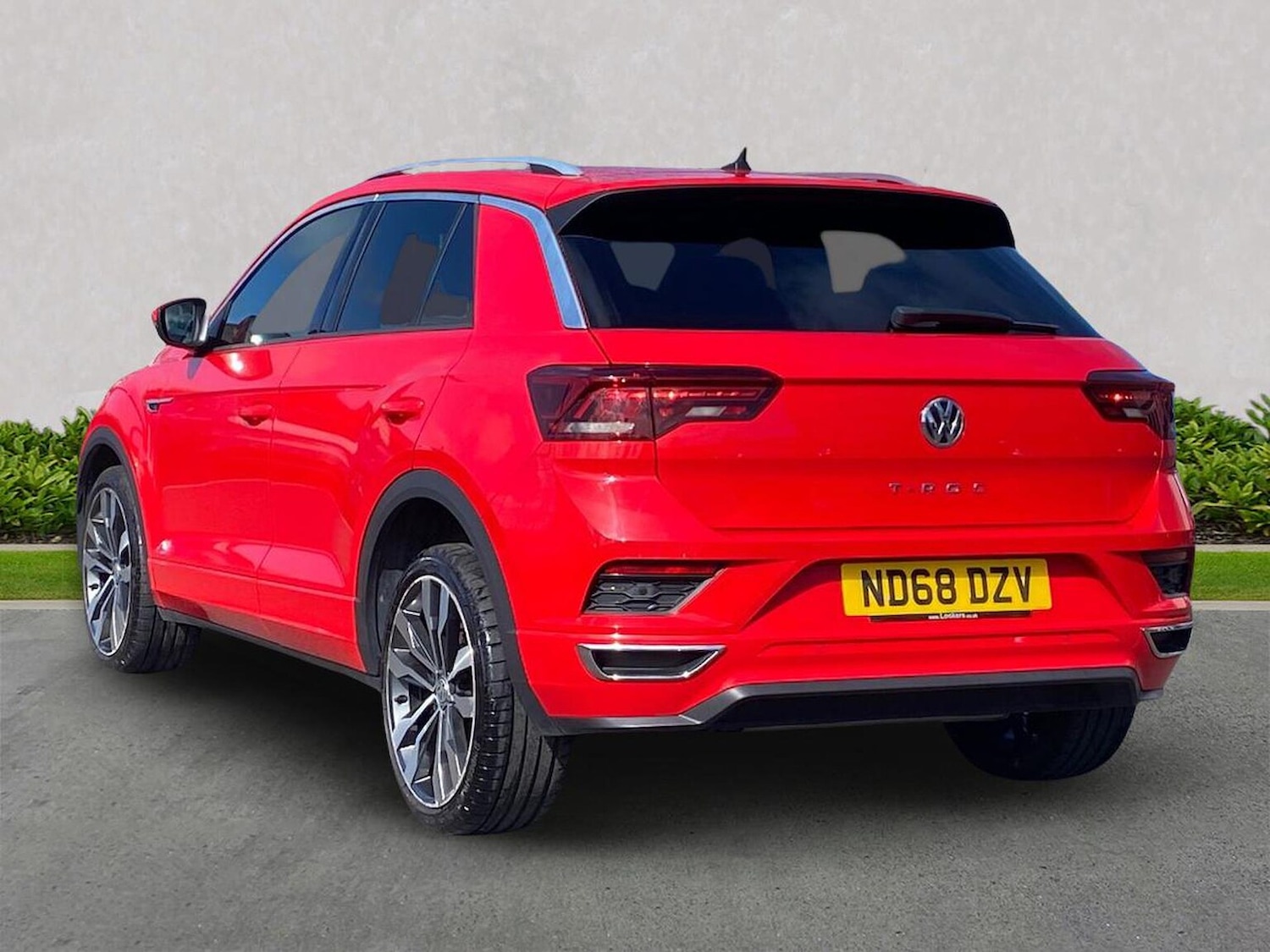 Used Volkswagen T-Roc 2018 for sale - 78195029: Photo 2