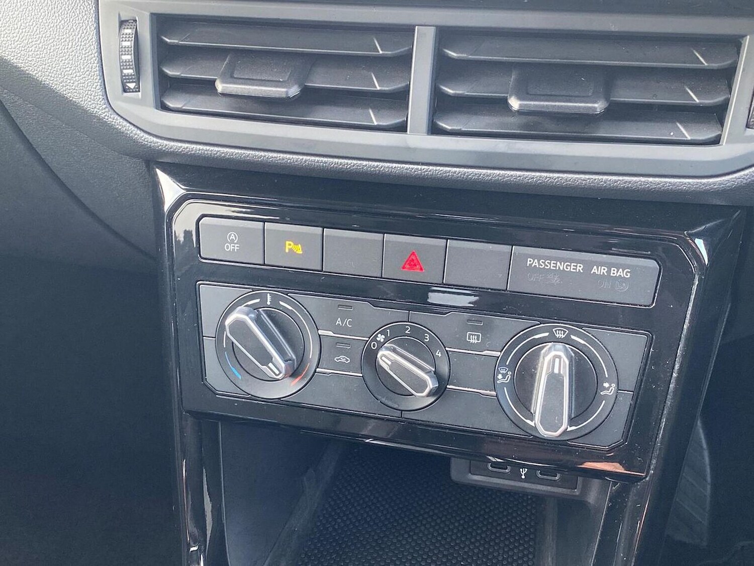 Used Volkswagen T-Cross 2022 for sale - 76300816: Photo 12