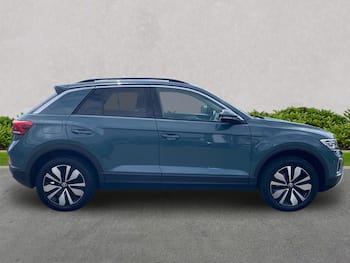 Used Volkswagen T-Roc 2024 for sale - 79638026: Photo