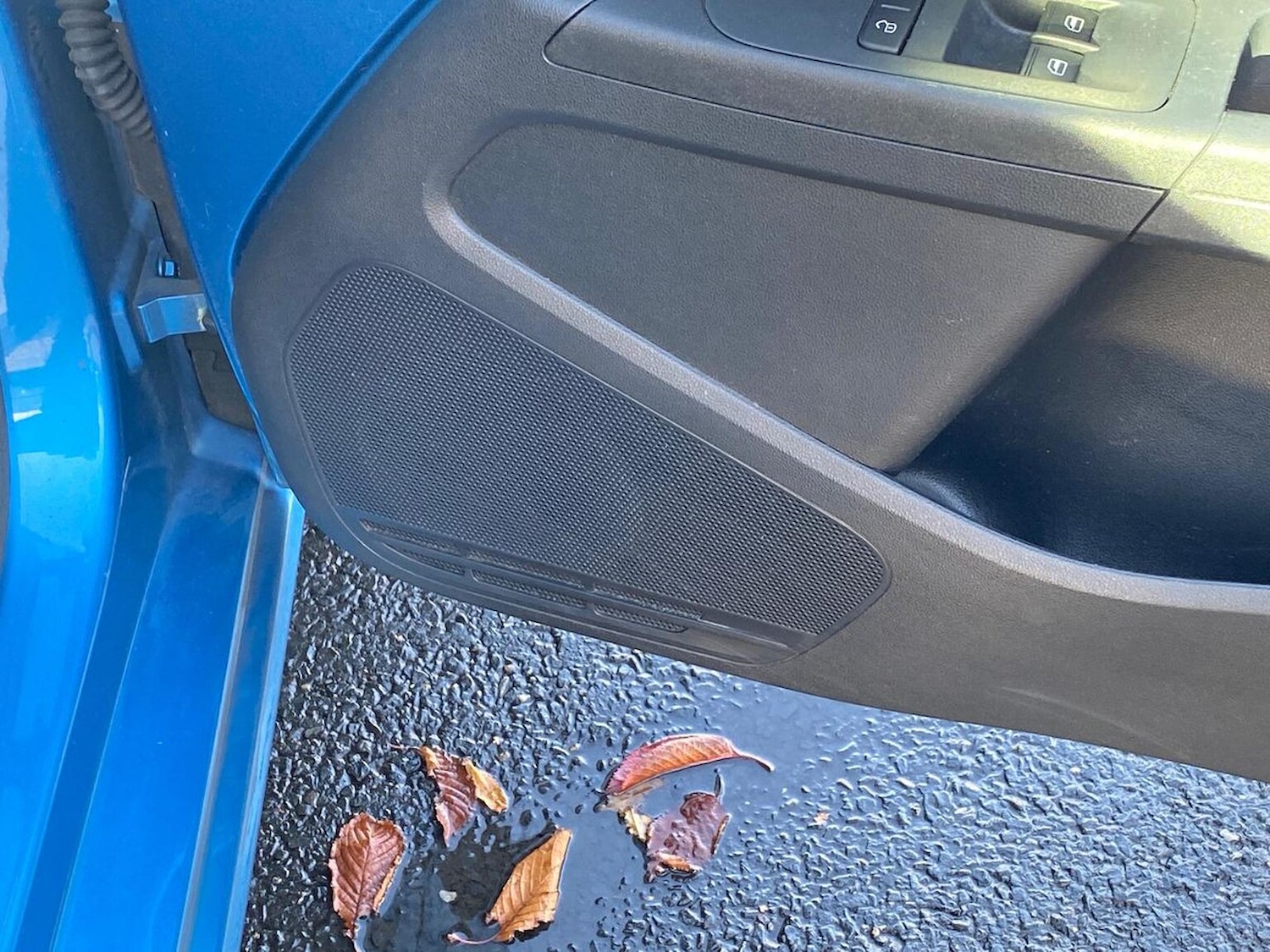 Used Volkswagen up! 2016 for sale - 76391767: Photo 26