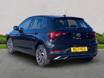 Used Volkswagen Polo 2021 for sale - 76477340: Photo