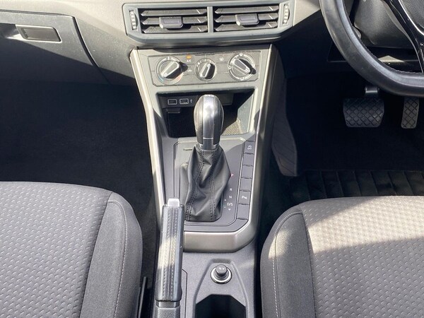 Used Volkswagen Polo 2019 for sale - 76243884: Photo 13