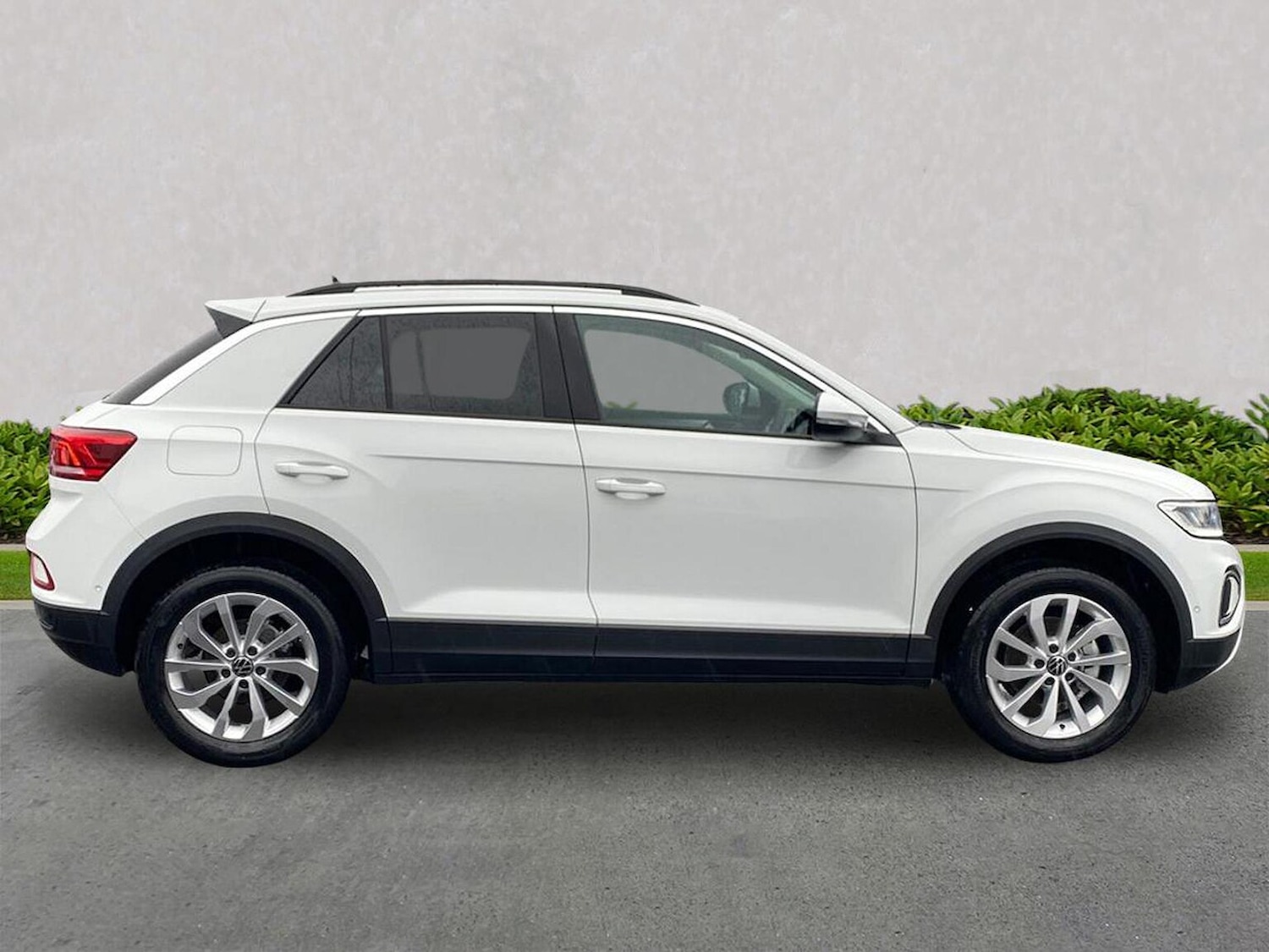 Used Volkswagen T-Roc 2026 for sale - 77896286: Photo 3