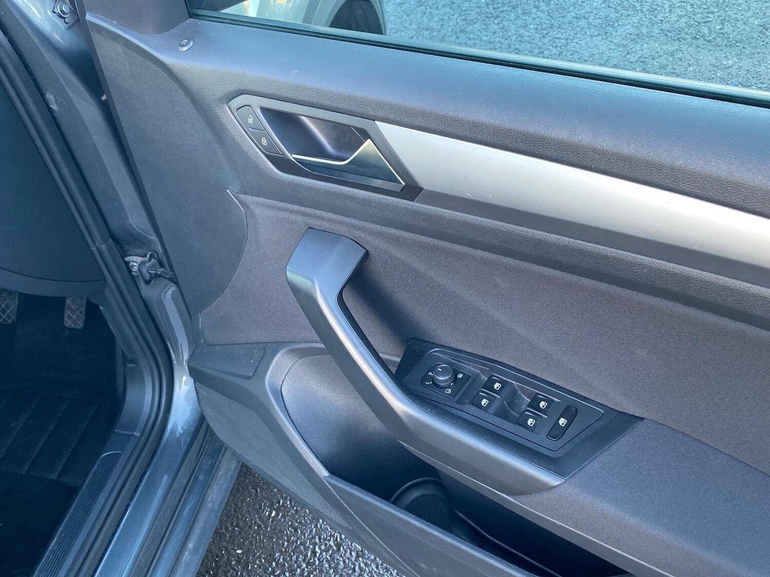 Used Volkswagen T-Roc 2022 for sale - 77001855: Photo 21