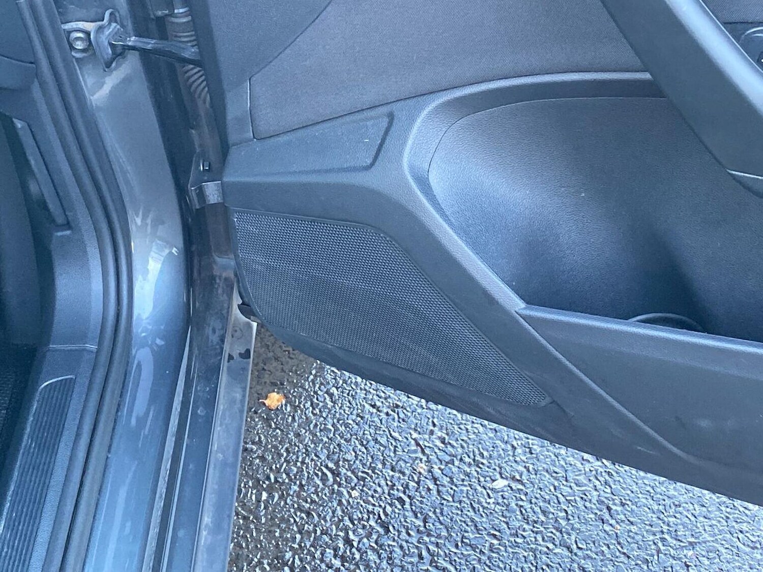 Used Volkswagen T-Roc 2022 for sale - 77001855: Photo 29