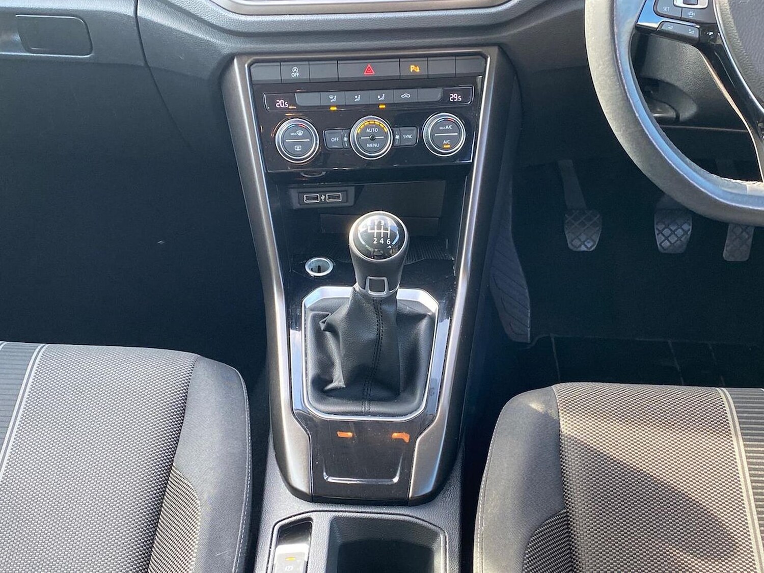 Used Volkswagen T-Roc 2018 for sale - 78195048: Photo 13