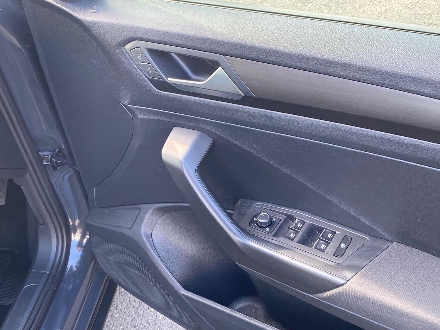 Used Volkswagen T-Roc 2018 for sale - 78195048: Photo 21