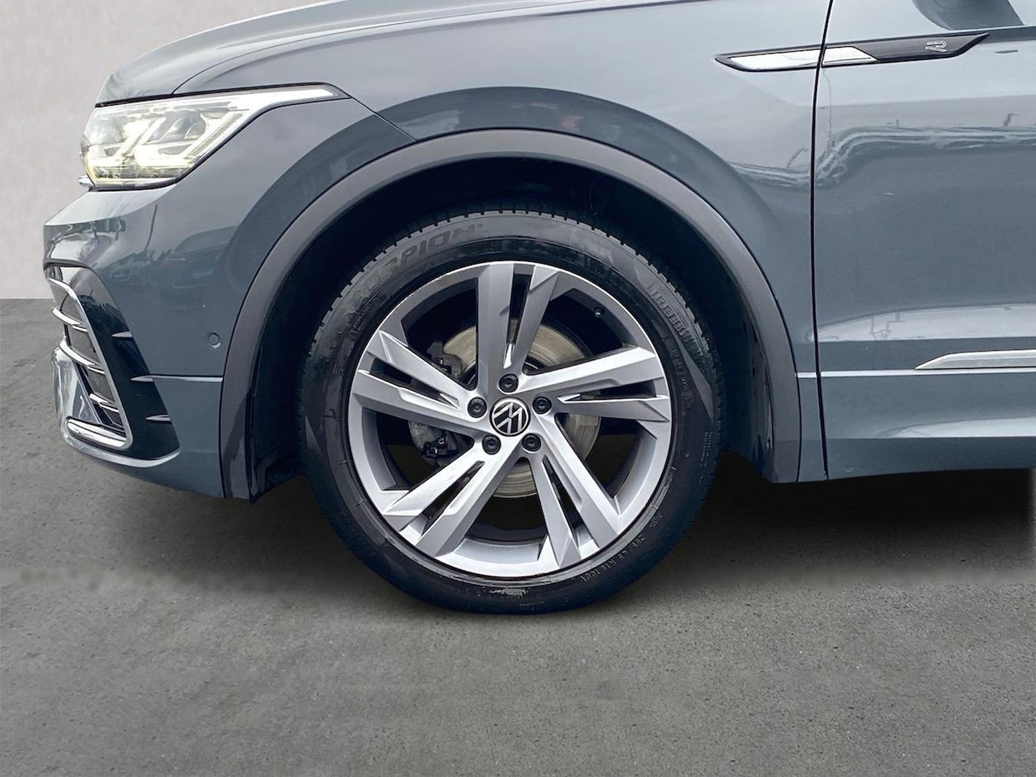 Used Volkswagen Tiguan 2023 for sale - 77775154: Photo 6