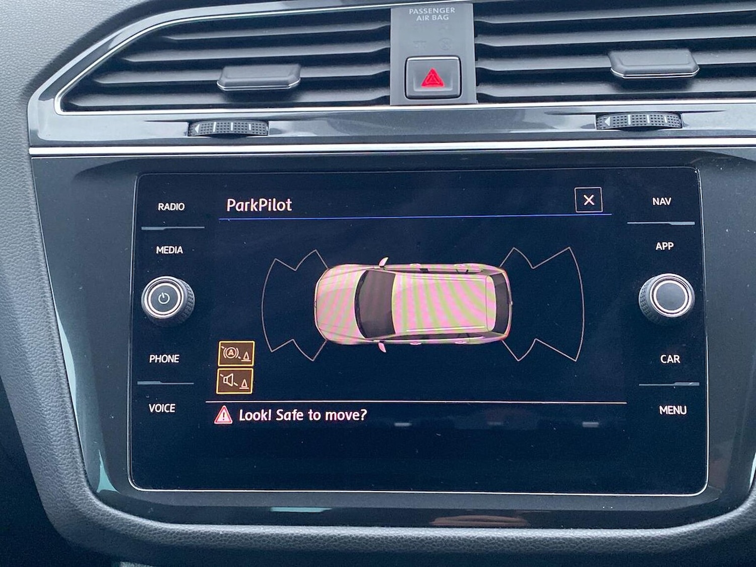 Used Volkswagen Tiguan 2018 for sale - 77034663: Photo 25