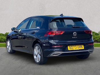 Used Volkswagen Golf 2023 for sale - 79013100: Photo
