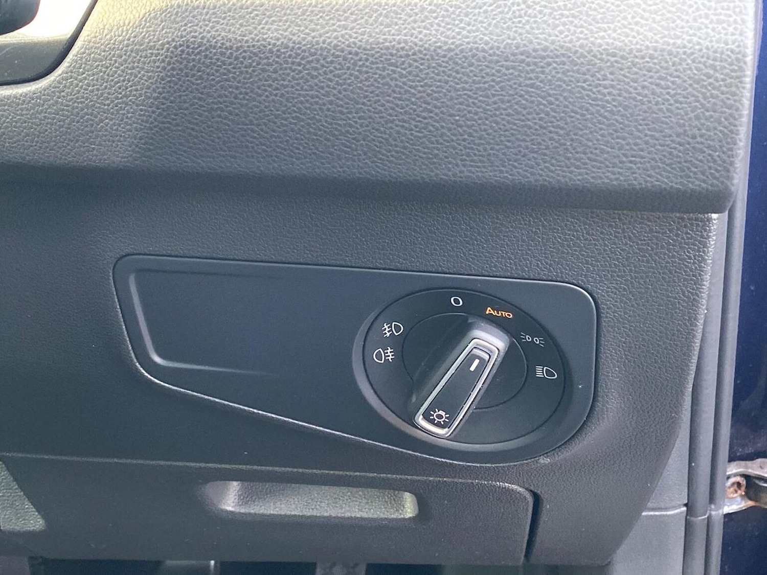 Used Volkswagen Tiguan 2019 for sale - 76837112: Photo 22