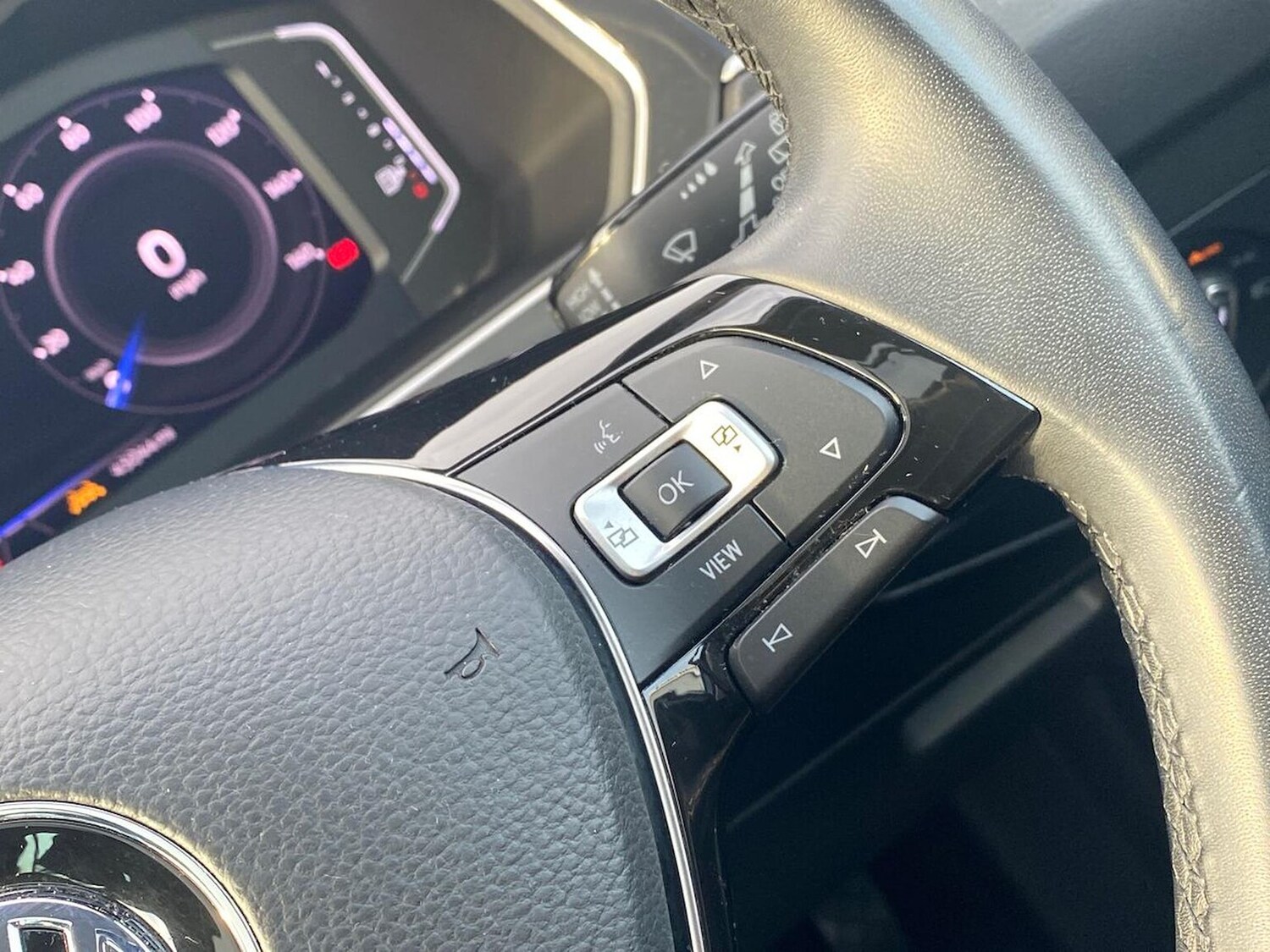 Used Volkswagen Tiguan 2019 for sale - 76837112: Photo 25