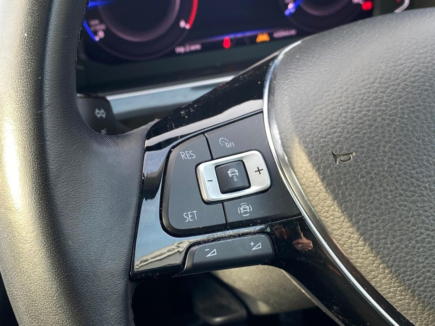 Used Volkswagen Tiguan 2019 for sale - 76837112: Photo 26