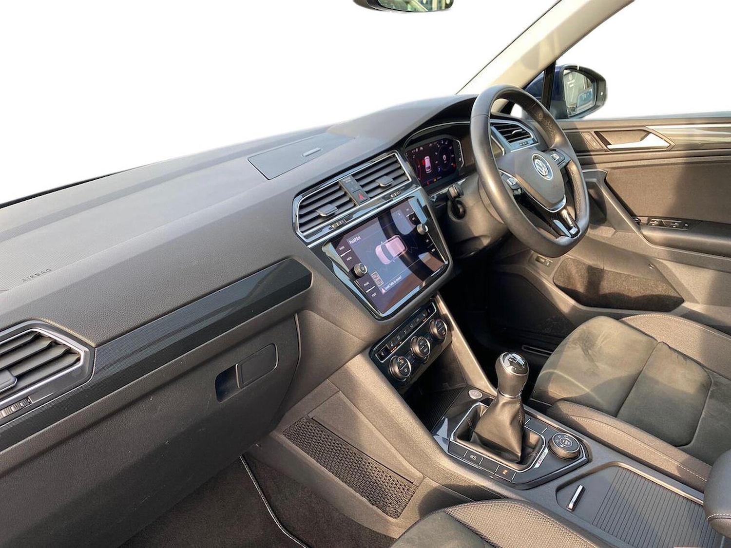 Used Volkswagen Tiguan 2019 for sale - 76837112: Photo 7