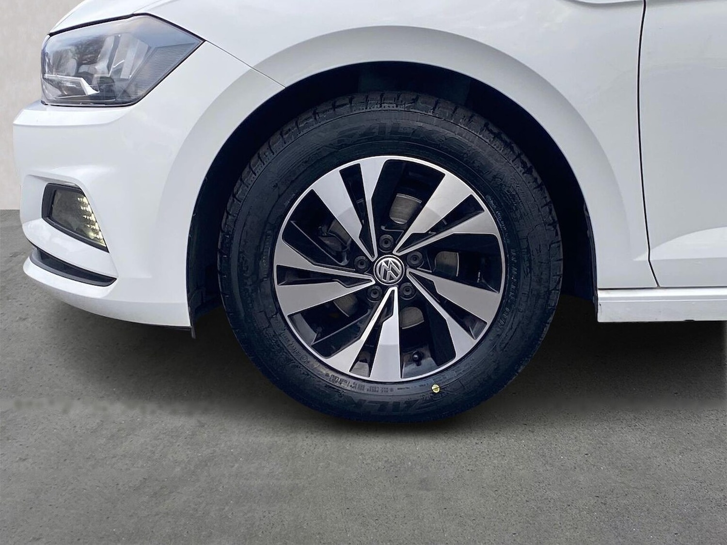 Used Volkswagen Polo 2019 for sale - 76510766: Photo 6