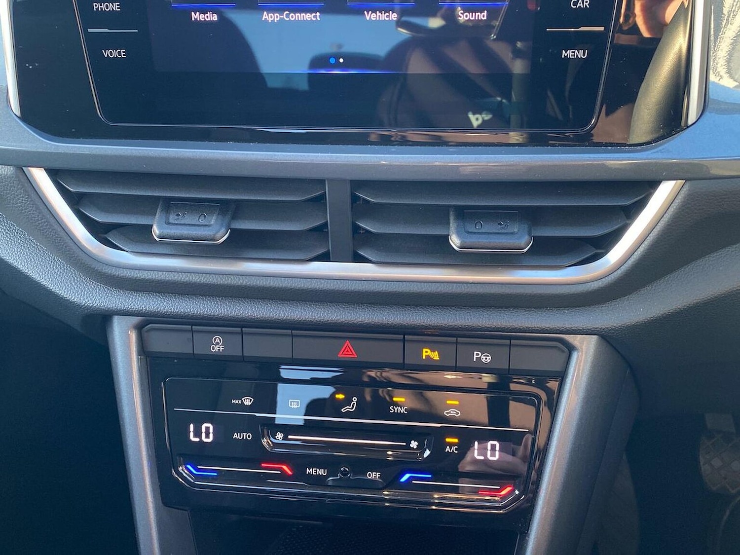 Used Volkswagen T-Roc 2022 for sale - 77008234: Photo 14