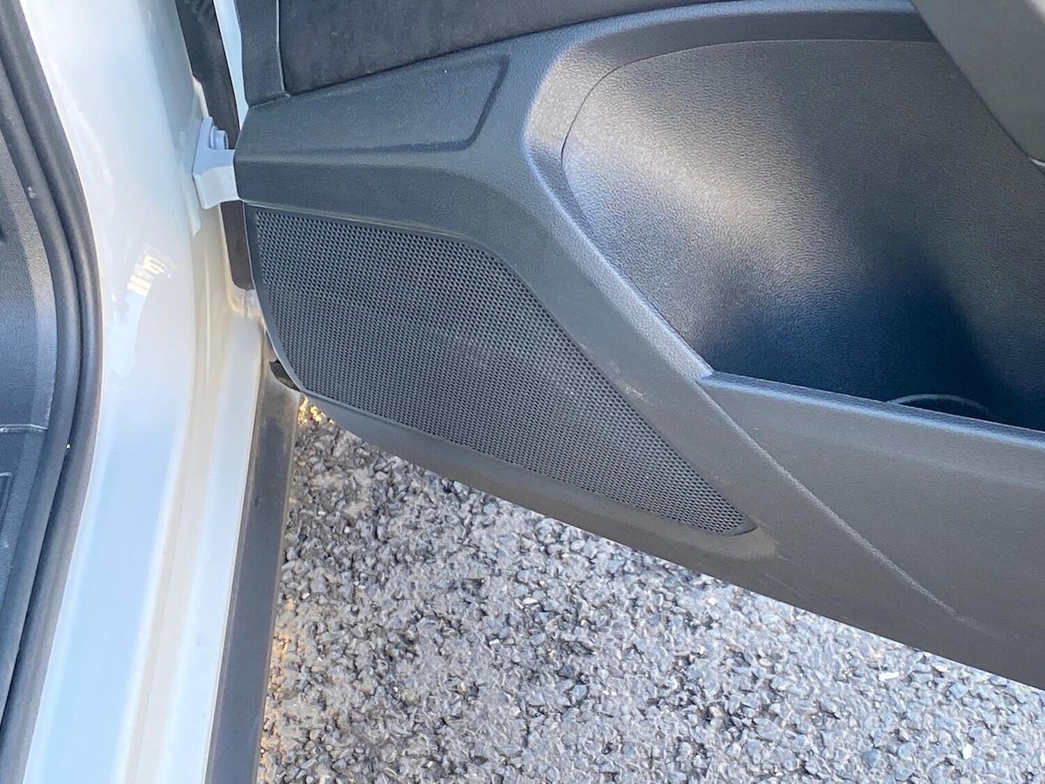 Used Volkswagen T-Roc 2022 for sale - 77008234: Photo 32