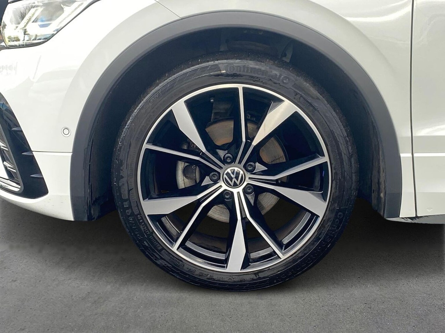 Used Volkswagen Tiguan 2023 for sale - 76736709: Photo 6