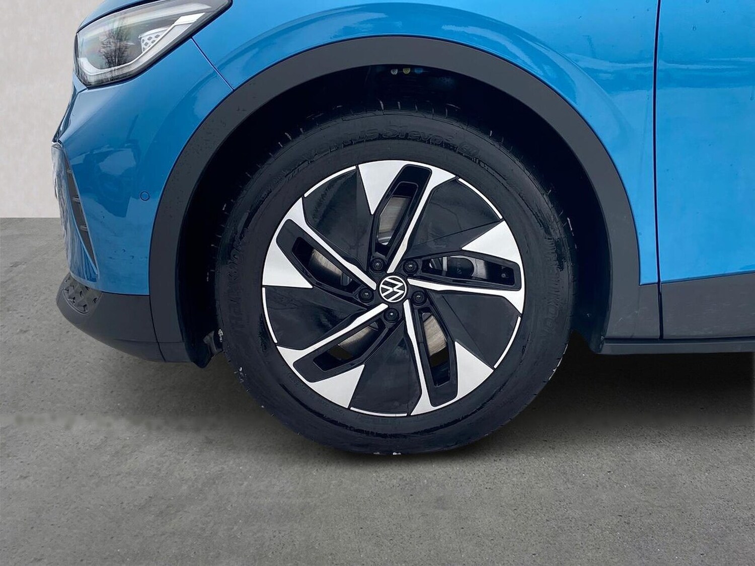 Used Volkswagen ID.4 2025 for sale - 77488095: Photo 6