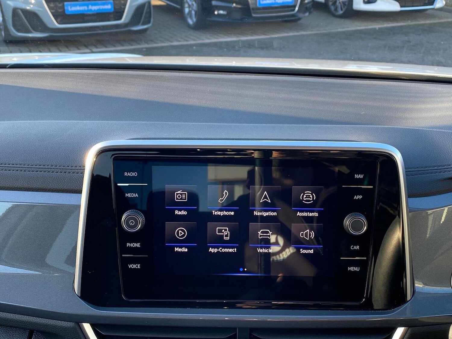 Used Volkswagen T-Roc 2022 for sale - 77487367: Photo 11