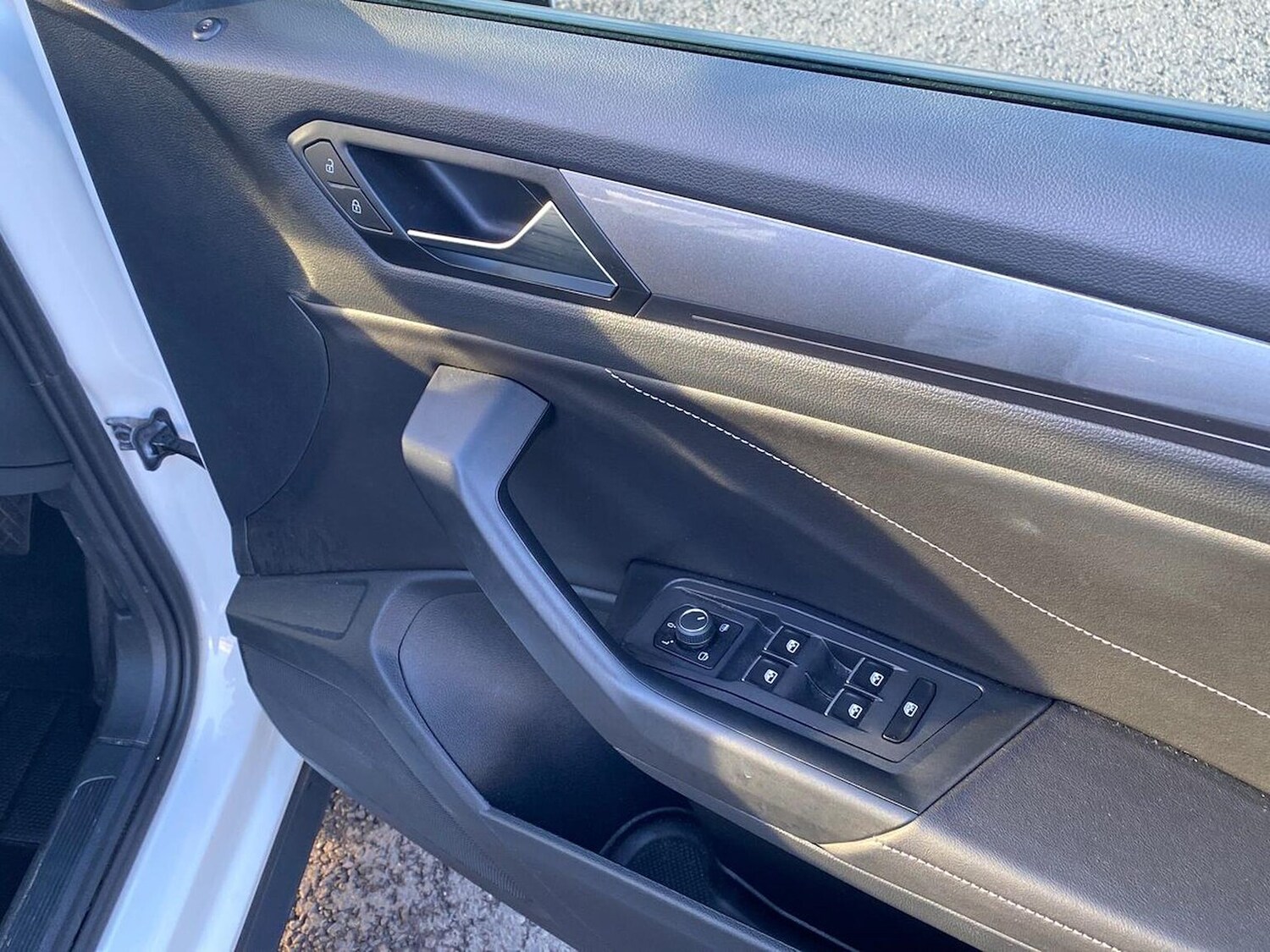 Used Volkswagen T-Roc 2022 for sale - 77487367: Photo 21