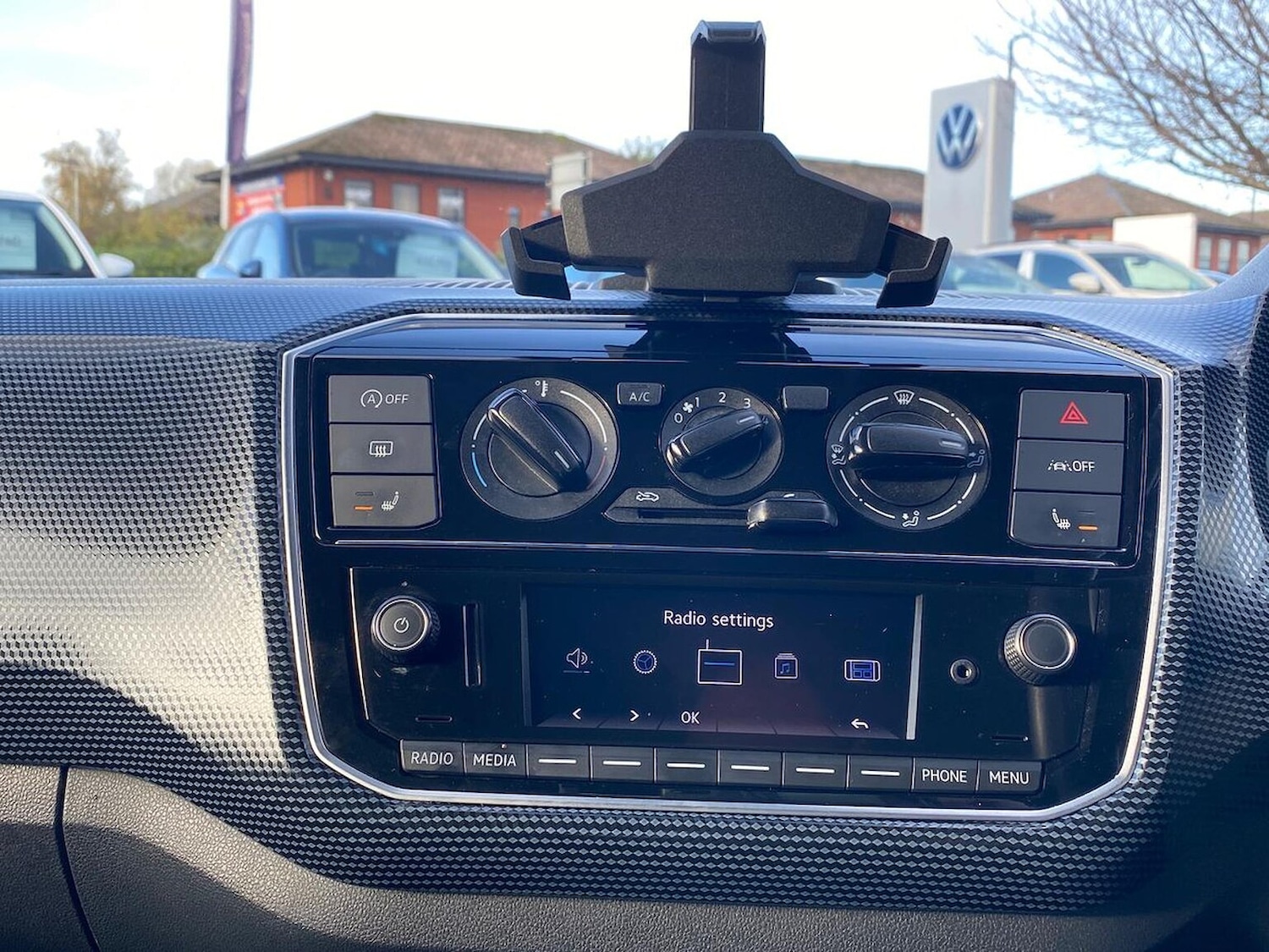 Used Volkswagen up! 2022 for sale - 76571021: Photo 11