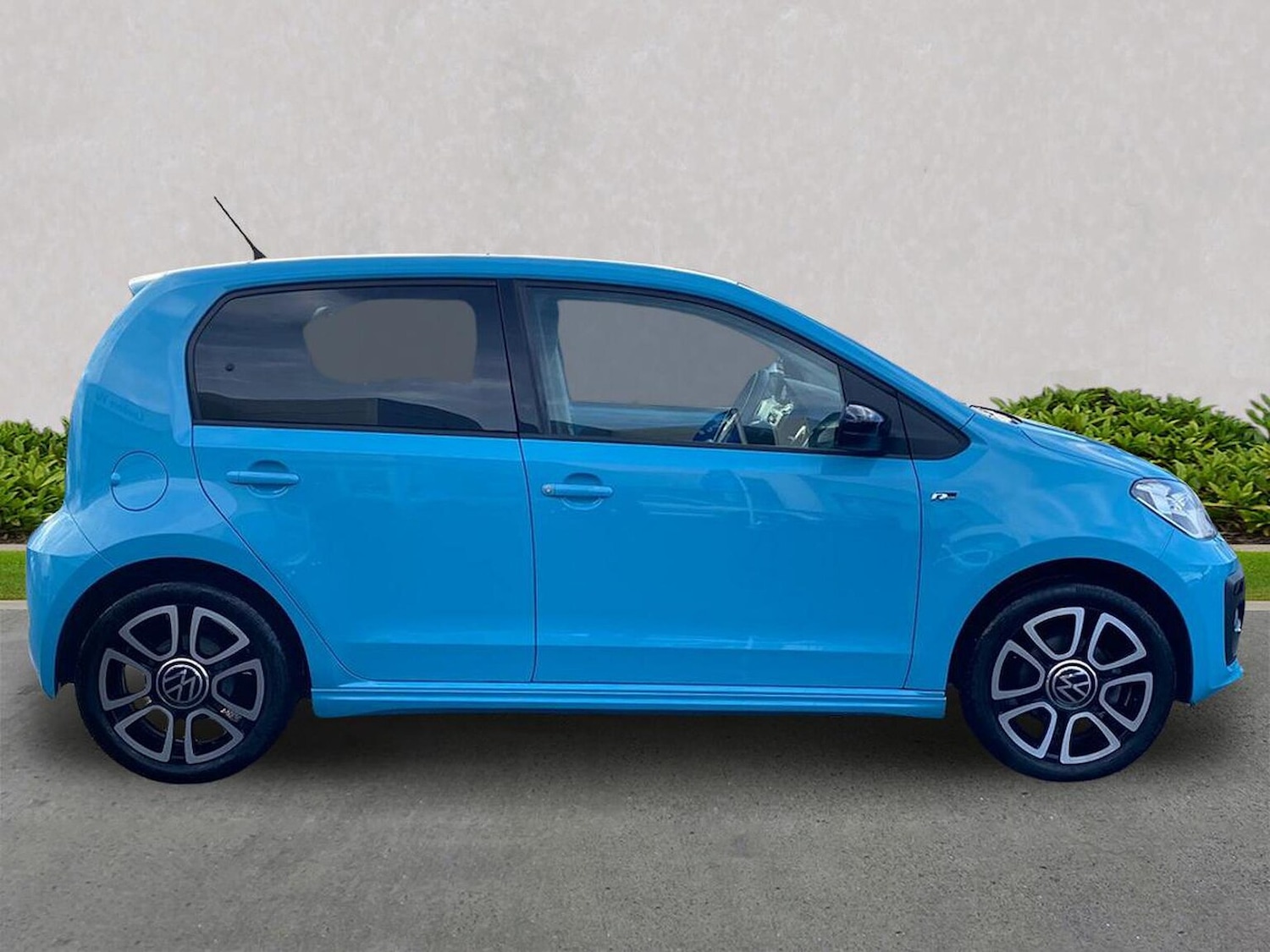 Used Volkswagen up! 2022 for sale - 76571021: Photo 3