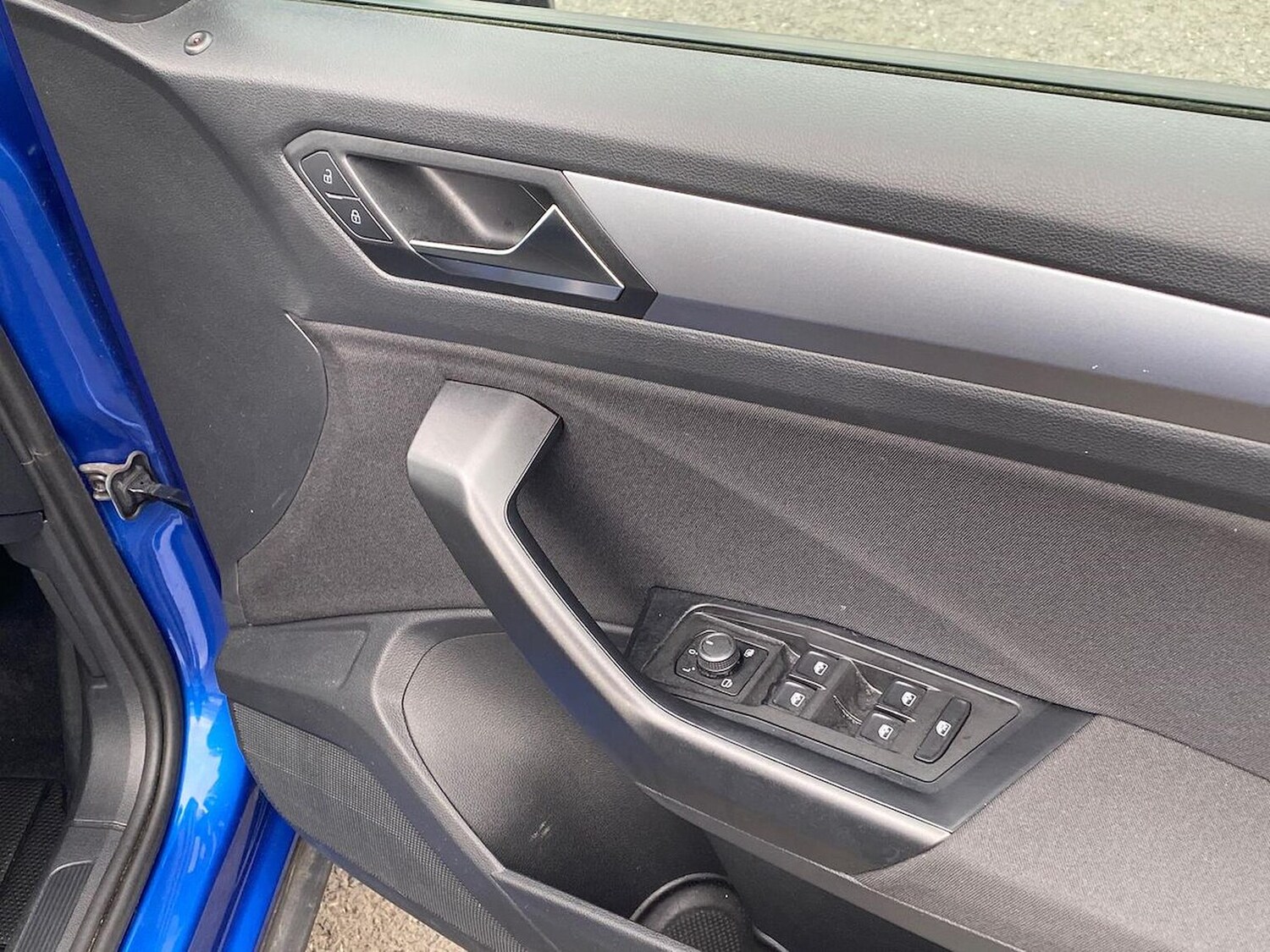 Used Volkswagen T-Roc 2024 for sale - 78195150: Photo 21