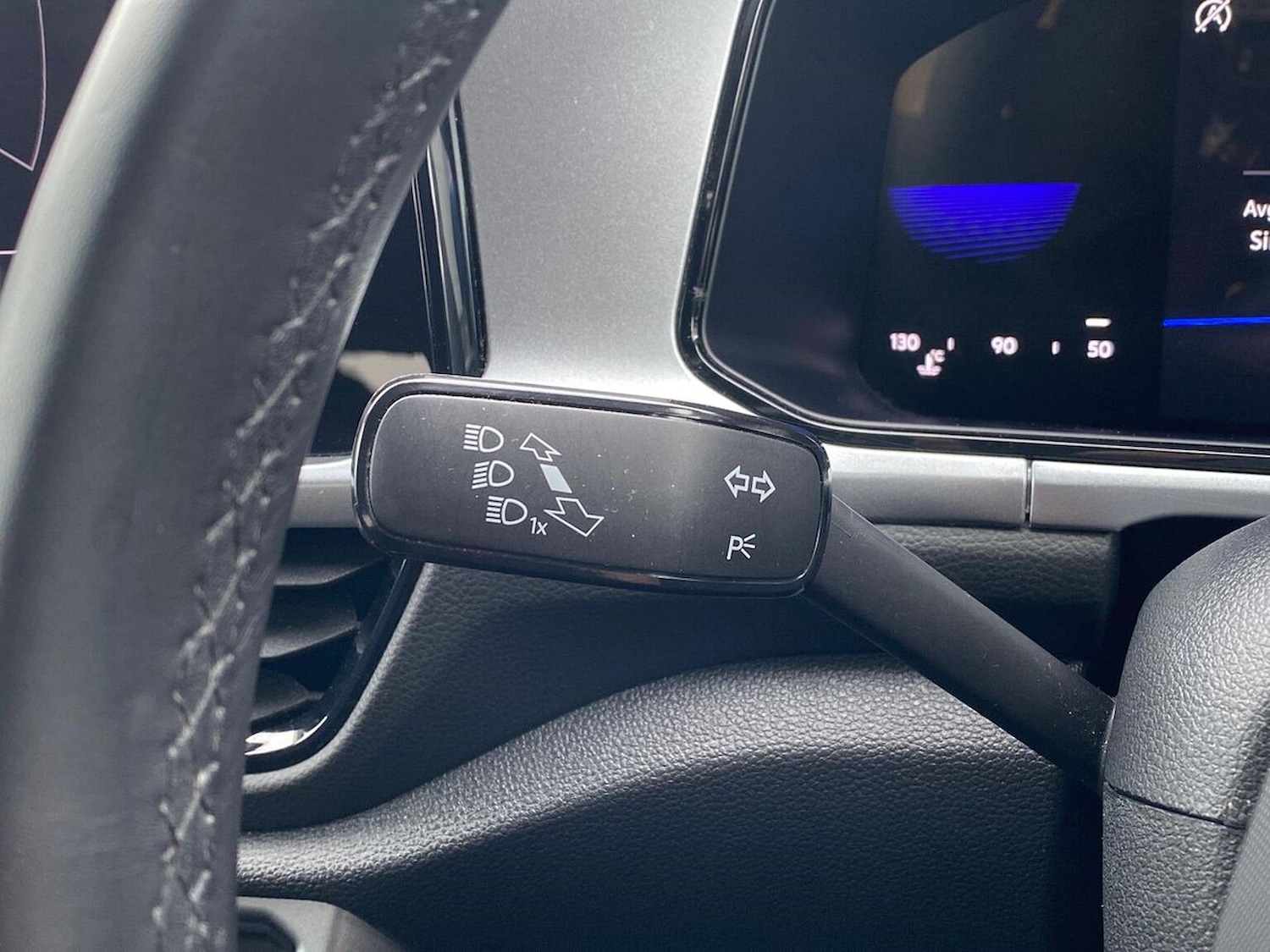 Used Volkswagen T-Roc 2024 for sale - 78195150: Photo 27