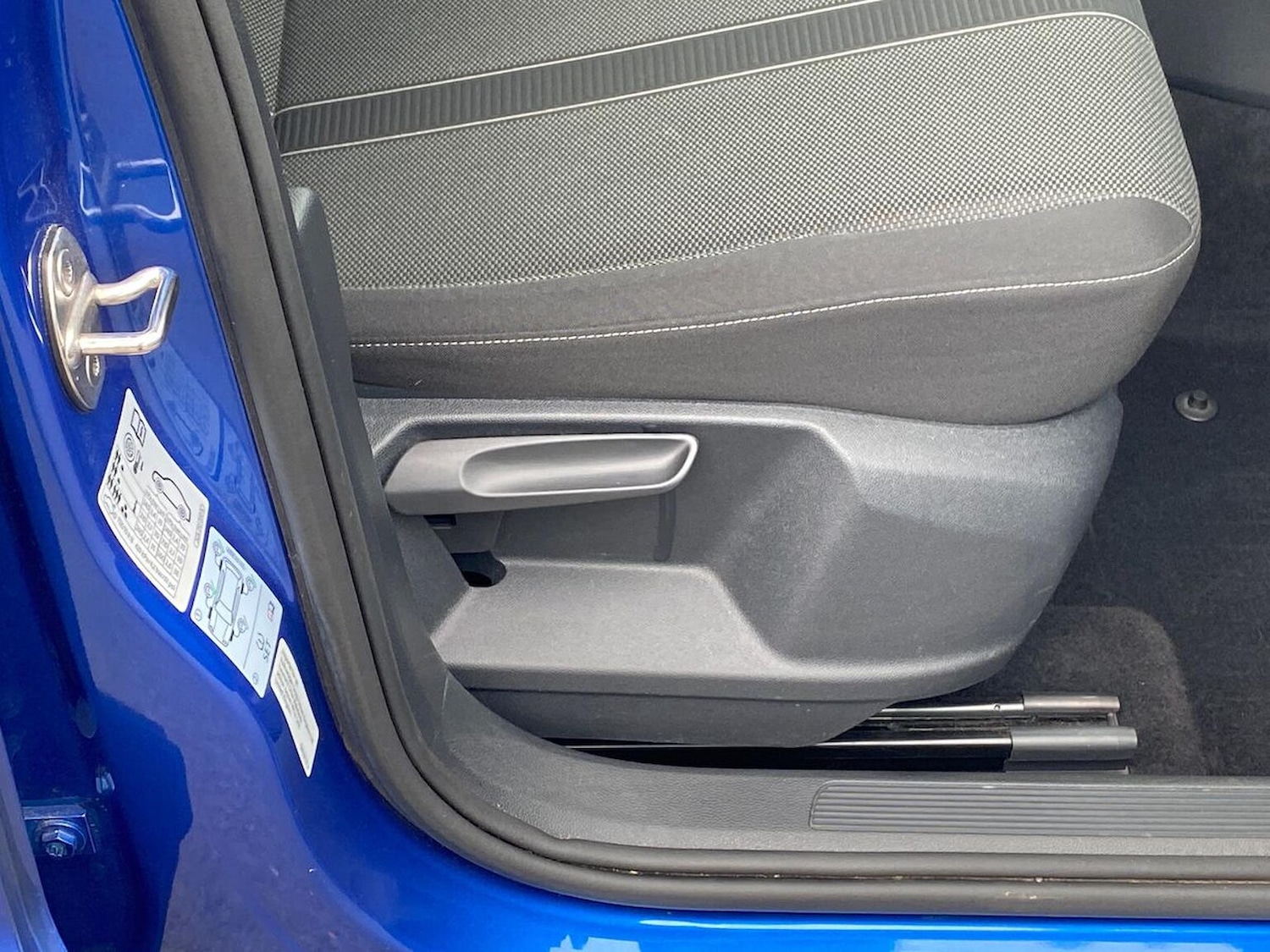 Used Volkswagen T-Roc 2024 for sale - 78195150: Photo 28