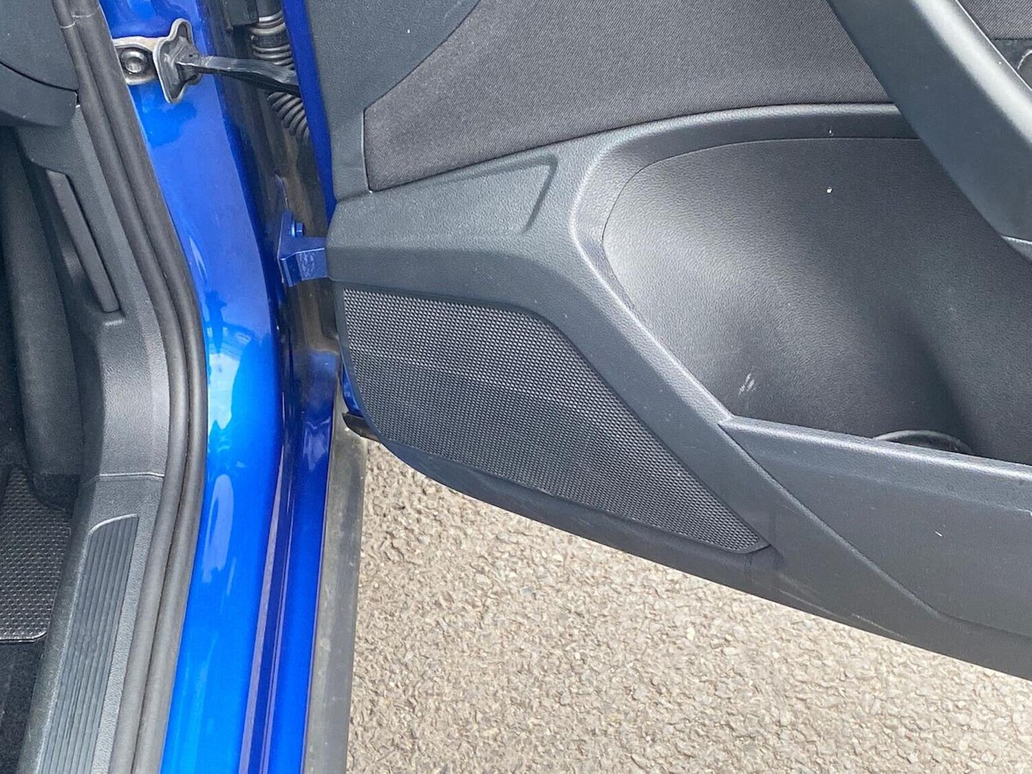 Used Volkswagen T-Roc 2024 for sale - 78195150: Photo 29