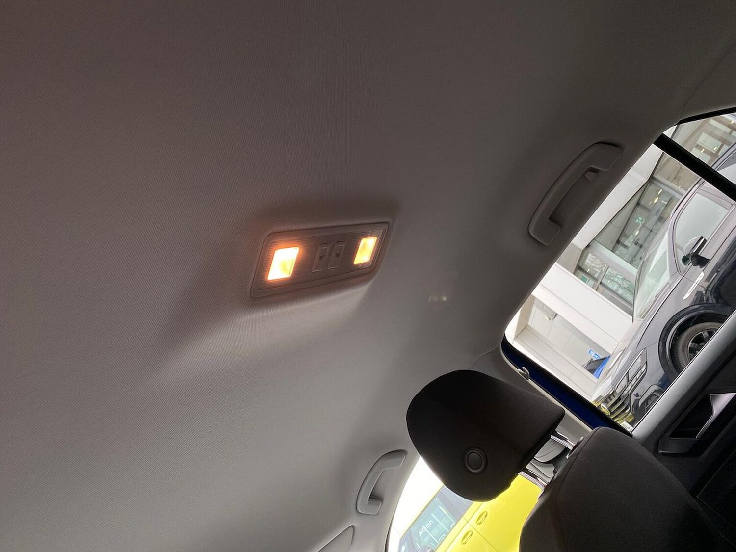 Used Volkswagen T-Roc 2024 for sale - 78195150: Photo 30