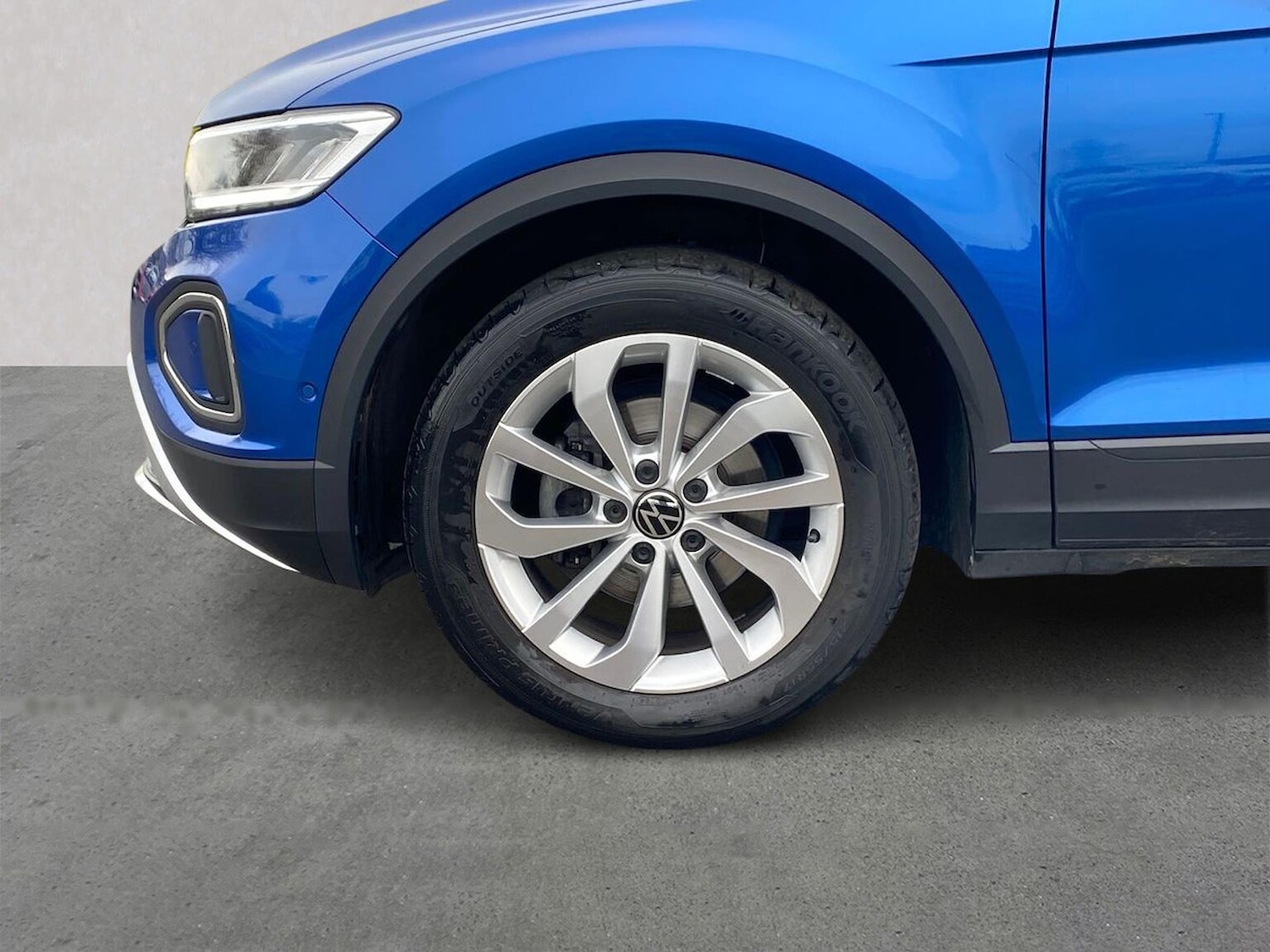 Used Volkswagen T-Roc 2024 for sale - 78195150: Photo 6