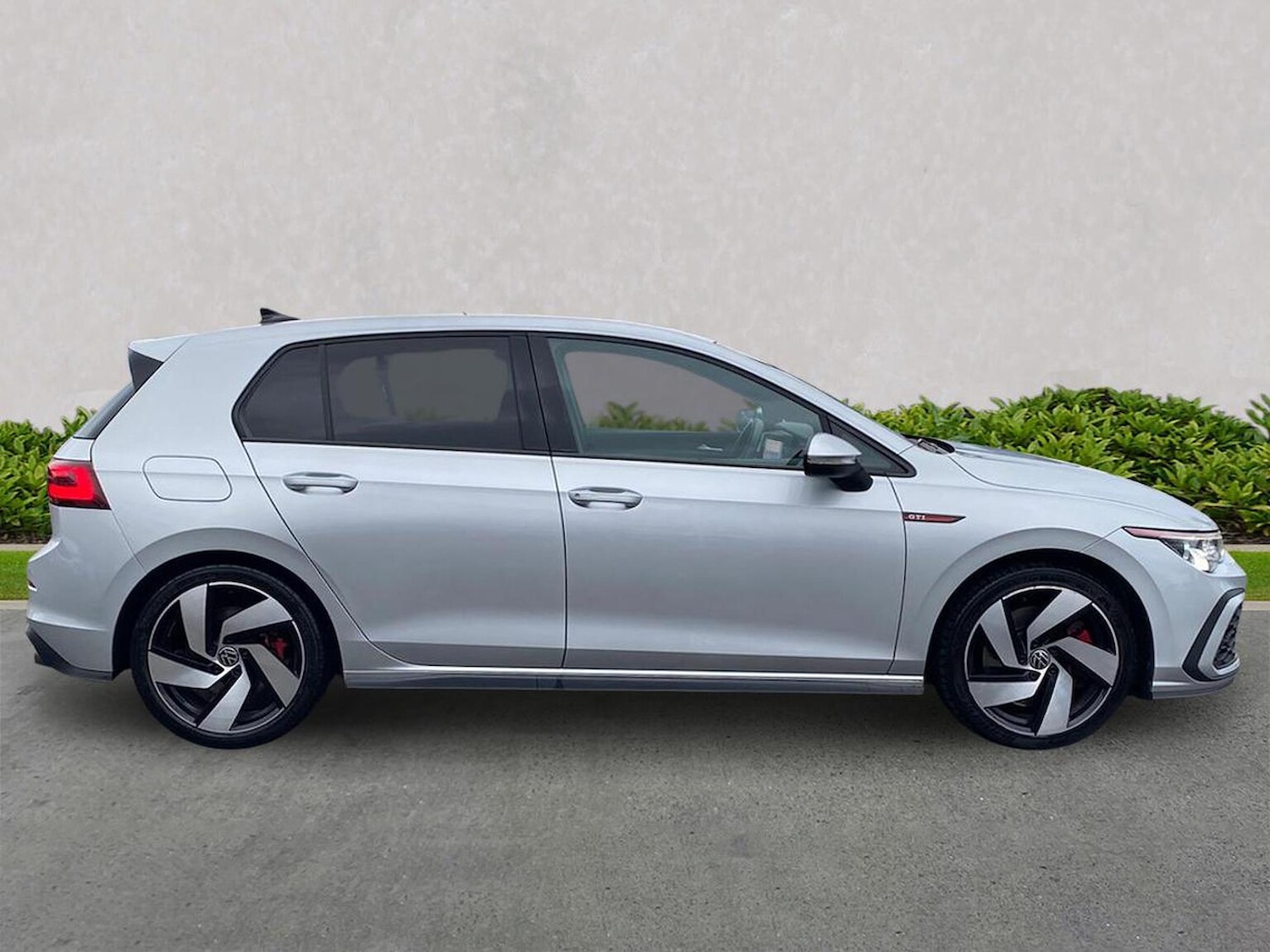 Used Volkswagen Golf 2020 for sale - 77487377: Photo 3