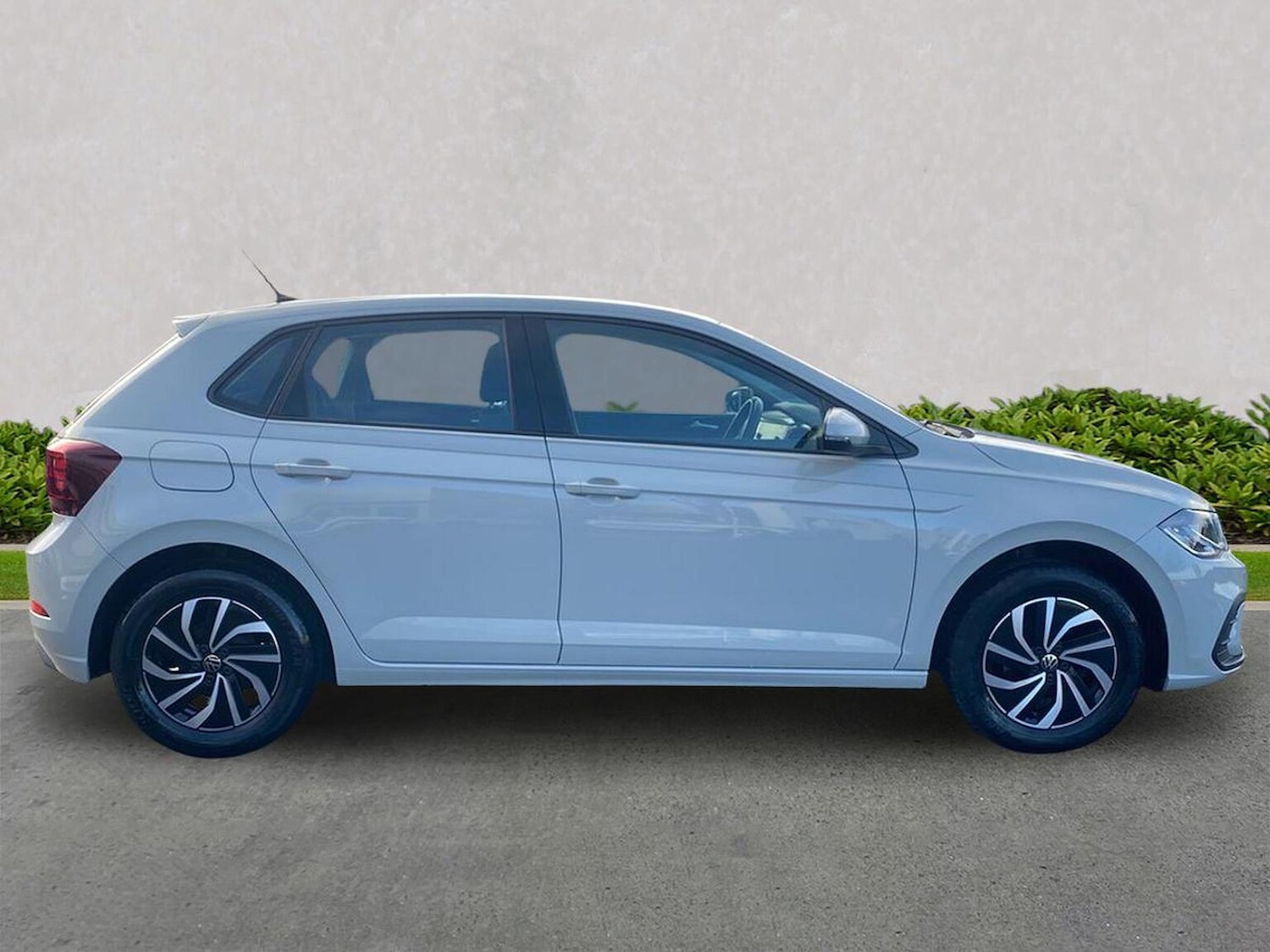 Used Volkswagen Polo 2023 for sale - 76736689: Photo 3